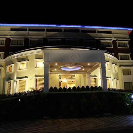 Hotel Bonanza Alappuzha Экстерьер фото