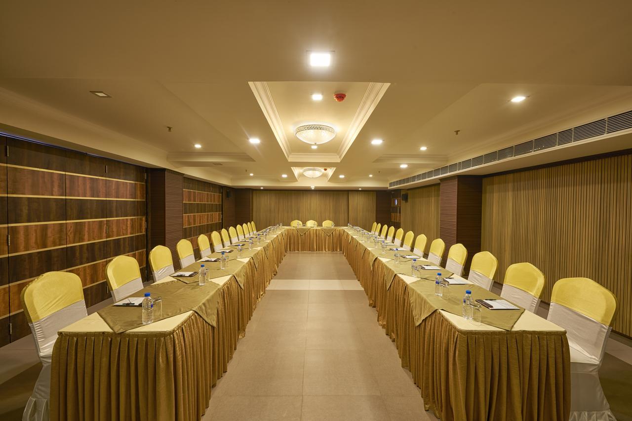Hotel Bonanza Alappuzha Экстерьер фото