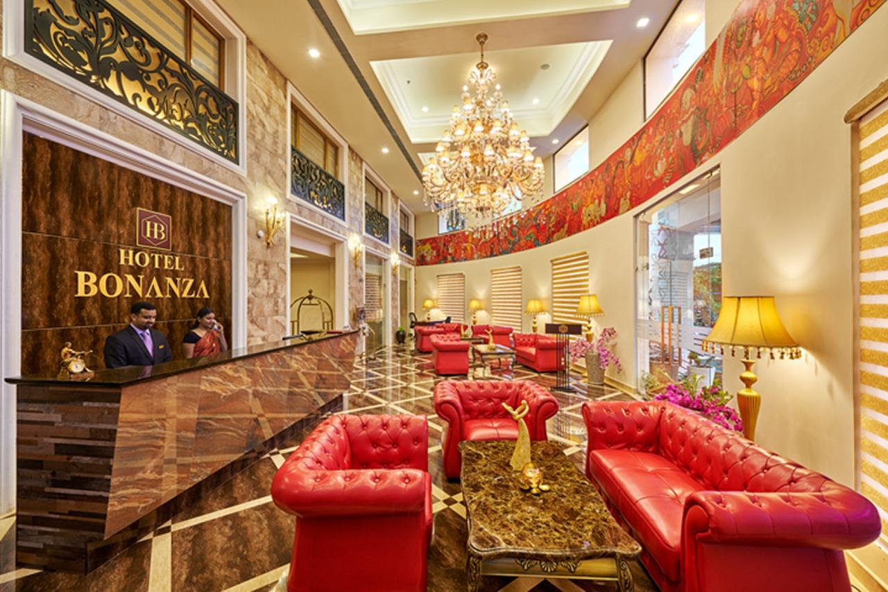 Hotel Bonanza Alappuzha Экстерьер фото